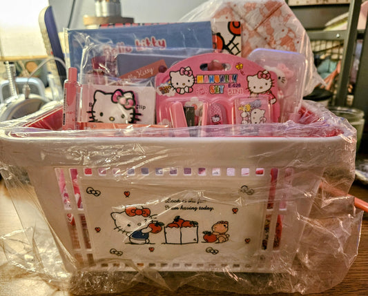 Hello Kitty Basket